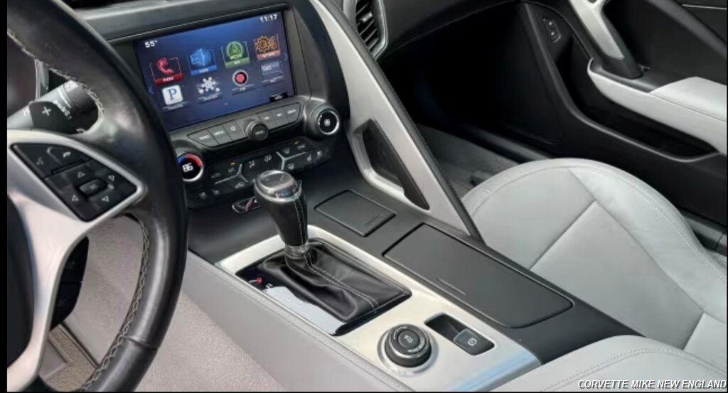 2015 Chevrolet Corvette Stingray - Photo 5 - Carver, MA 02330