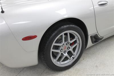 2004 Chevrolet Corvette Z06   - Photo 19 - Carver, MA 02330