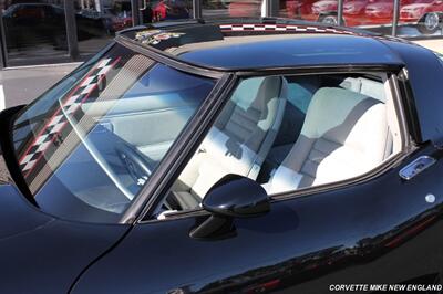 1982 Chevrolet Corvette Coupe   - Photo 16 - Carver, MA 02330