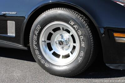 1982 Chevrolet Corvette Coupe   - Photo 7 - Carver, MA 02330