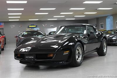 1982 Chevrolet Corvette Coupe   - Photo 1 - Carver, MA 02330