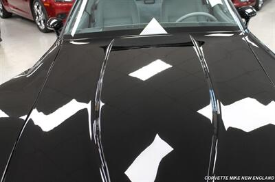 1982 Chevrolet Corvette Coupe   - Photo 27 - Carver, MA 02330