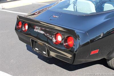 1982 Chevrolet Corvette Coupe   - Photo 6 - Carver, MA 02330