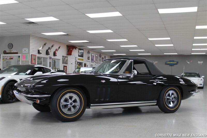 1965 Chevrolet Corvette 3