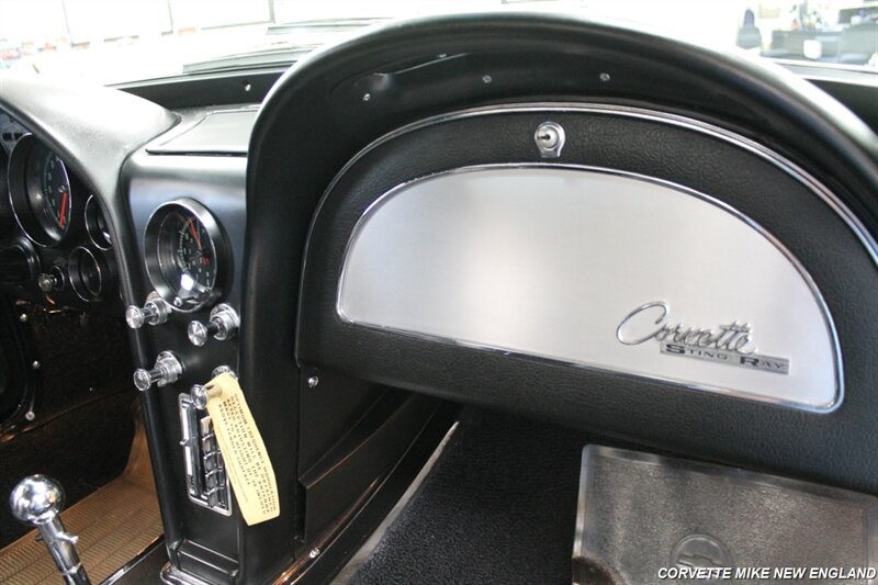 1965 Chevrolet Corvette 97