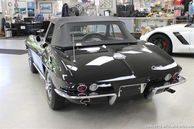 1965 Chevrolet Corvette 13