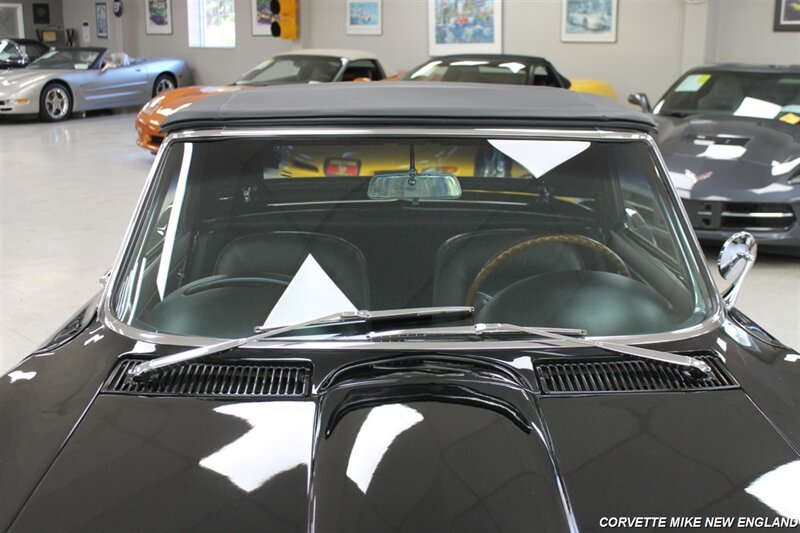 1965 Chevrolet Corvette 37