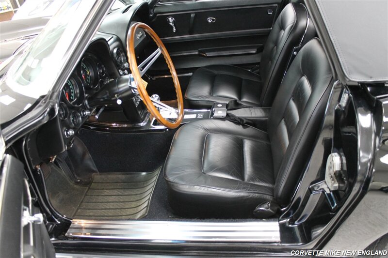 1965 Chevrolet Corvette 73