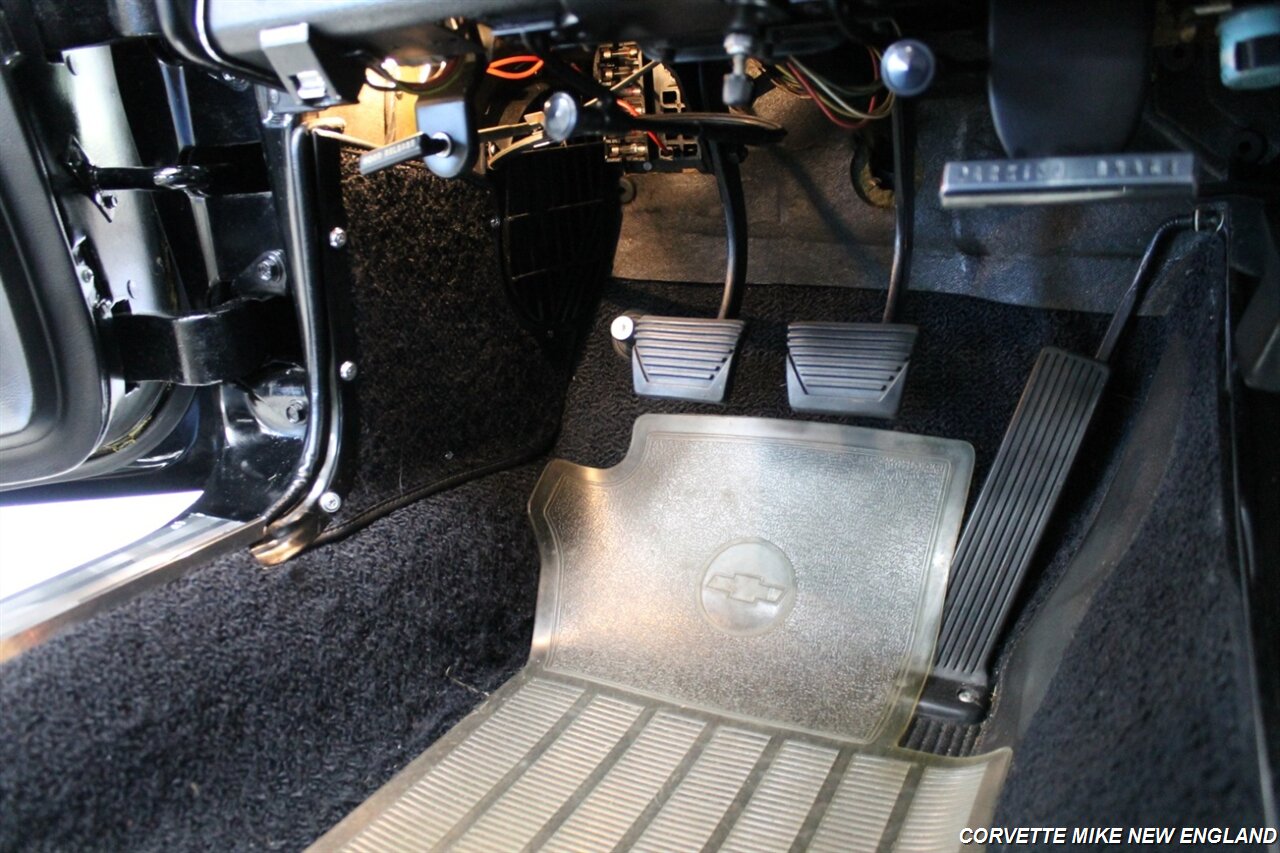 1965 Chevrolet Corvette Convertible - Photo 56 - Carver, MA 02330
