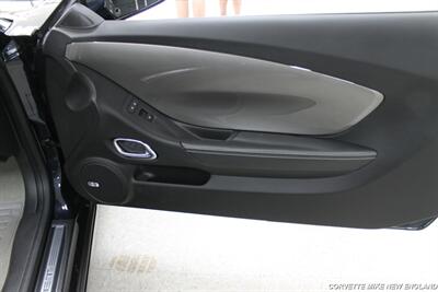 2014 Chevrolet Camaro SS - Photo 45 - Carver, MA 02330