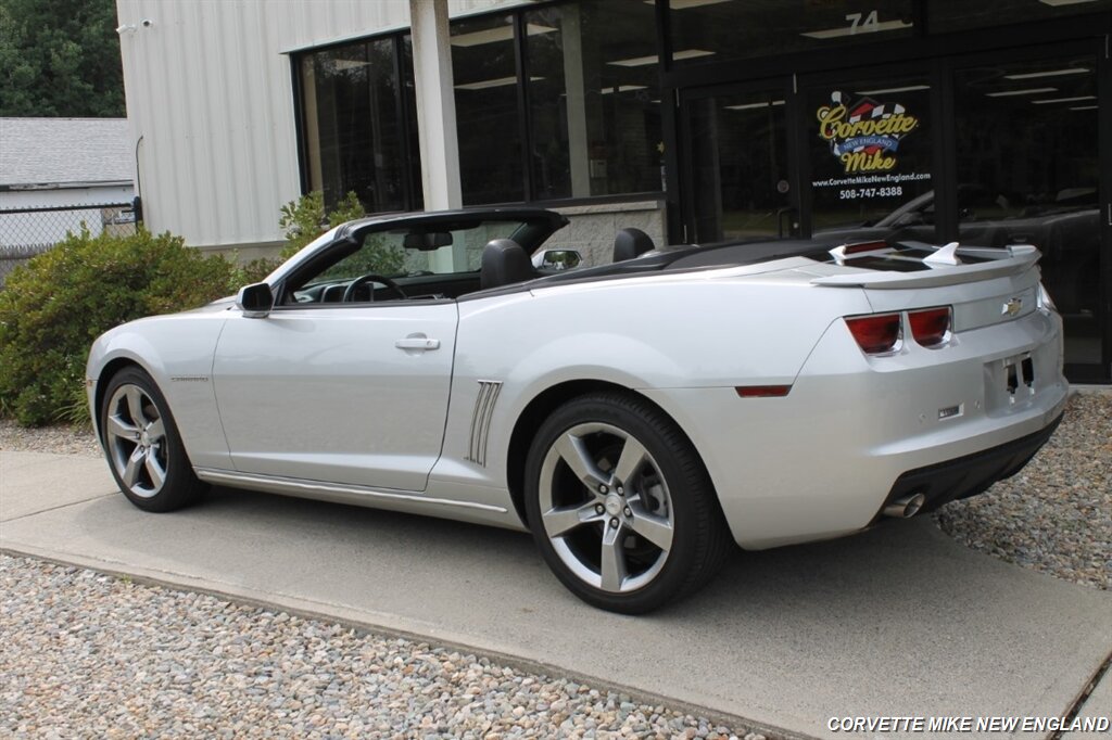 2012 Chevrolet Camaro RS photo 20