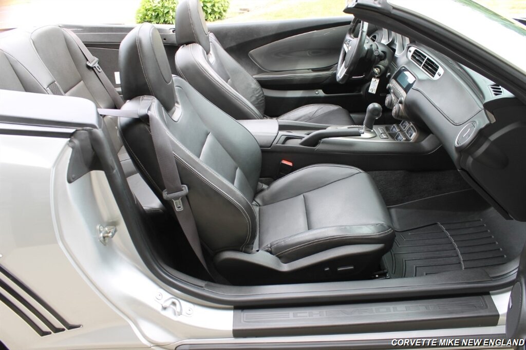 2012 Chevrolet Camaro RS photo 32