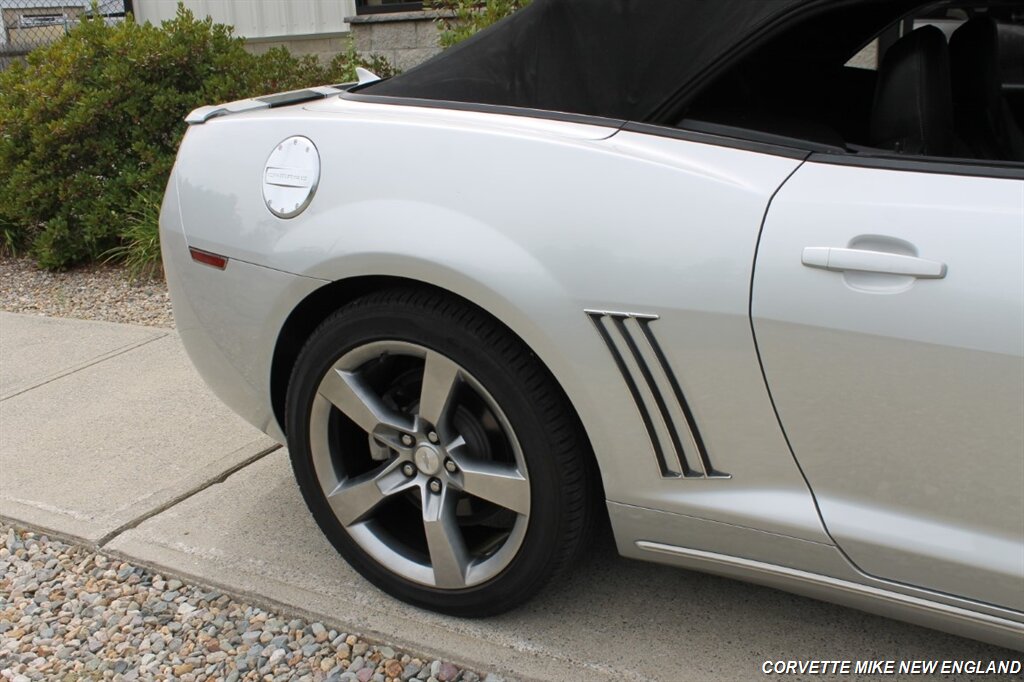 2012 Chevrolet Camaro RS photo 13
