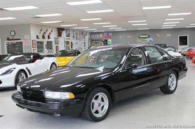 1994 Chevrolet Caprice Impala SS   - Photo 2 - Carver, MA 02330