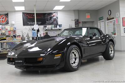 1982 Chevrolet Corvette   - Photo 2 - Carver, MA 02330