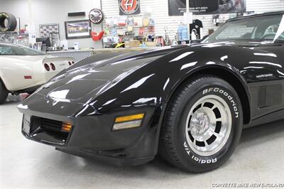 1982 Chevrolet Corvette   - Photo 16 - Carver, MA 02330