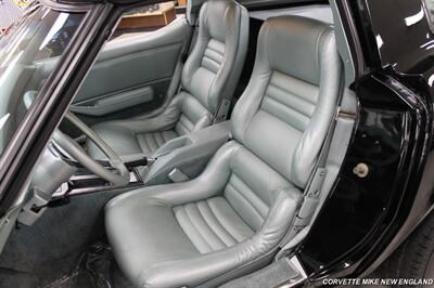1982 Chevrolet Corvette   - Photo 31 - Carver, MA 02330
