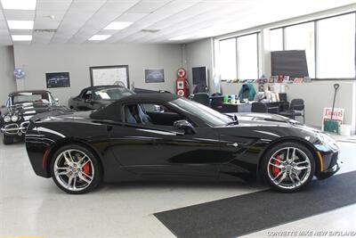 2016 Chevrolet Corvette Stingray Z51 - Photo 11 - Carver, MA 02330