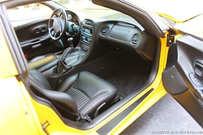 2001 Chevrolet Corvette Z06   - Photo 43 - Carver, MA 02330