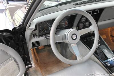 1978 Chevrolet Corvette Coupe - Photo 37 - Carver, MA 02330