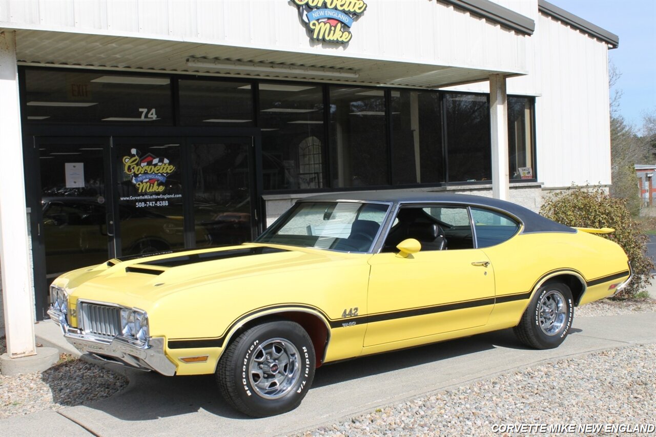 1970 Oldsmobile 442 Coupe   - Photo 1 - Carver, MA 02330
