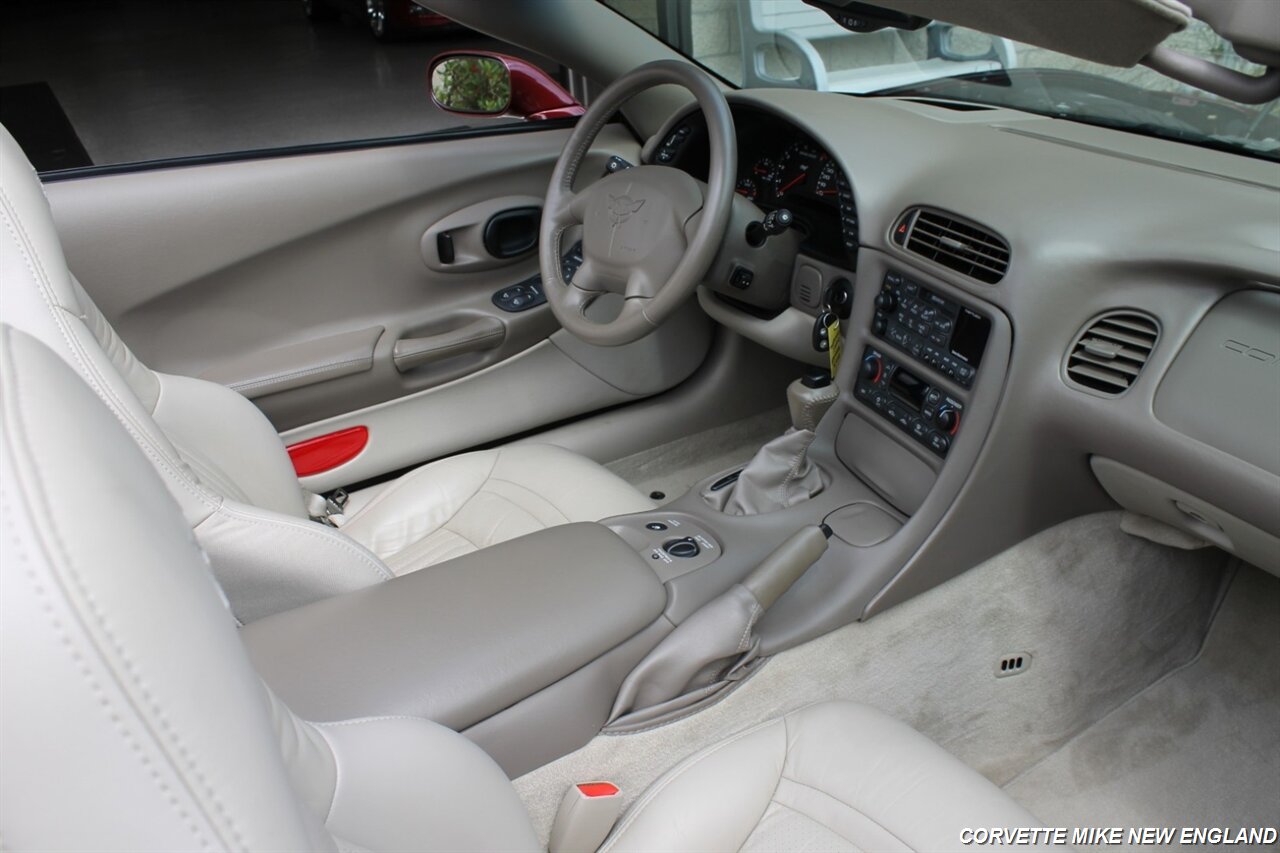 2003 Chevrolet Corvette 50th Anniversary Convertible - Photo 31 - Carver, MA 02330