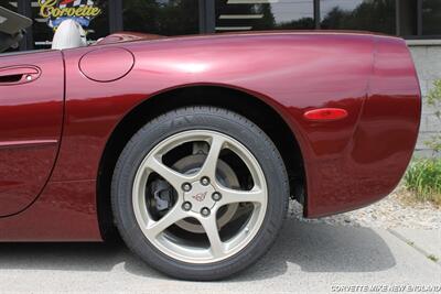 2003 Chevrolet Corvette 50th Anniversary Convertible - Photo 11 - Carver, MA 02330