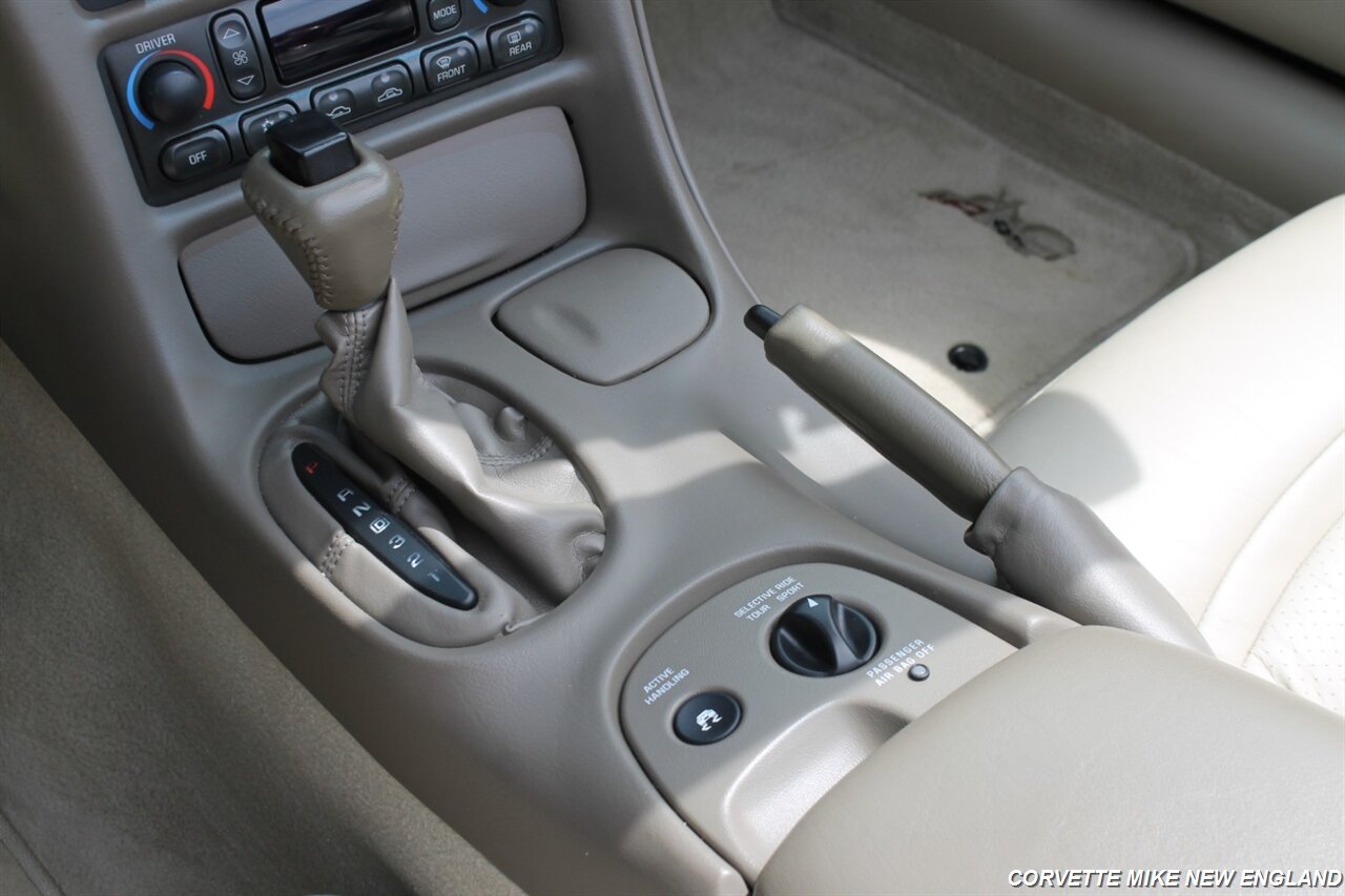 2003 Chevrolet Corvette 50th Anniversary Convertible - Photo 40 - Carver, MA 02330