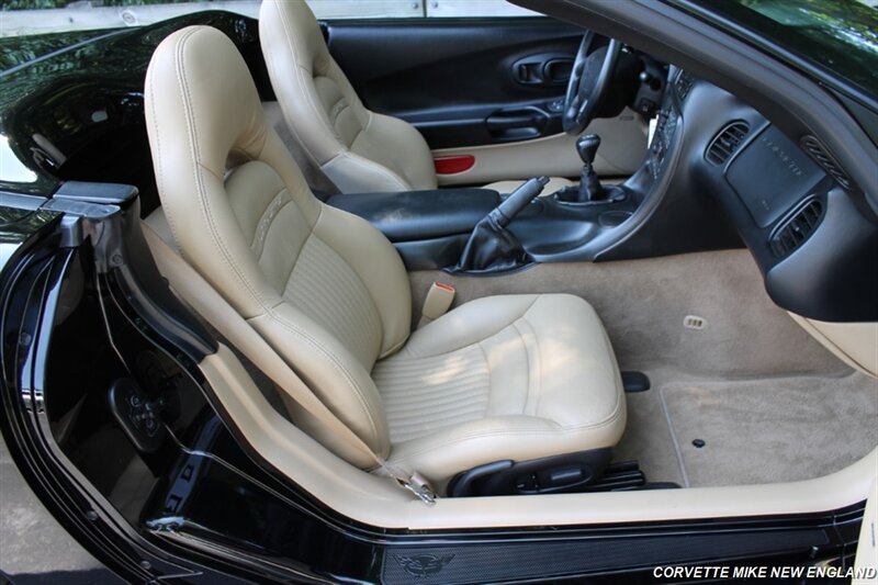 2002 Chevrolet Corvette 74