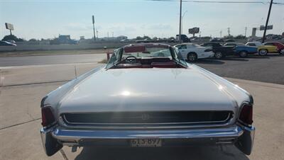 1962 Lincoln Continental   - Photo 9 - San J Uan, TX 78589