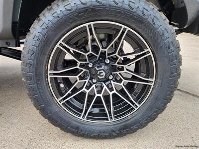 2026 VENOM STRIKE 6SEATER LIFTED   - Photo 20 - San Juan, TX 78589