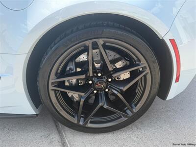2019 Chevrolet Corvette ZR1  3ZR - Photo 13 - San Juan, TX 78589