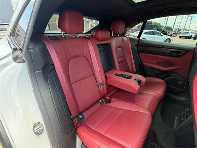2025 Porsche Macan 4S Electric   - Photo 34 - San Juan, TX 78589