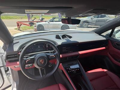 2025 Porsche Macan 4S Electric   - Photo 18 - San Juan, TX 78589
