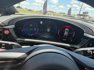 2025 Porsche Macan 4S Electric   - Photo 16 - San Juan, TX 78589
