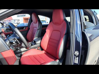 2025 Porsche Cayenne Turbo GT   - Photo 2 - San Juan, TX 78589