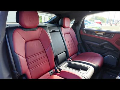 2025 Porsche Cayenne Turbo GT   - Photo 32 - San Juan, TX 78589