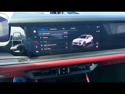 2025 Porsche Cayenne Turbo GT   - Photo 39 - San Juan, TX 78589