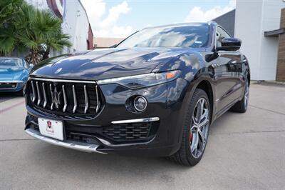 2019 Maserati Levante S GranLusso   - Photo 24 - San J Uan, TX 78589