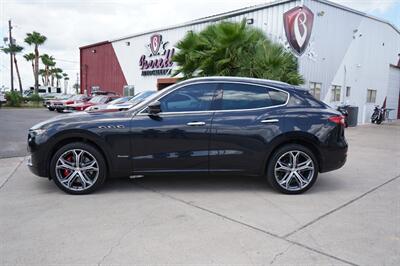 2019 Maserati Levante S GranLusso   - Photo 27 - San J Uan, TX 78589