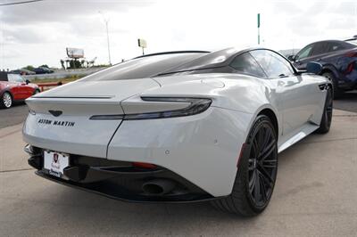 2024 Aston Martin DB12 V8   - Photo 16 - San J Uan, TX 78589