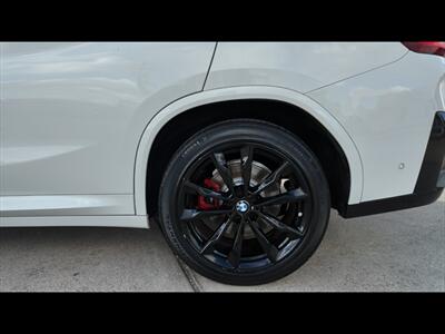 2022 BMW X4 xDrive30i   - Photo 11 - San Juan, TX 78589
