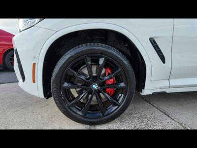 2022 BMW X4 xDrive30i   - Photo 10 - San Juan, TX 78589