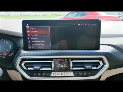 2022 BMW X4 xDrive30i   - Photo 30 - San Juan, TX 78589