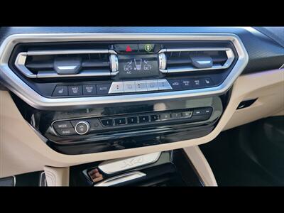 2022 BMW X4 xDrive30i   - Photo 23 - San Juan, TX 78589