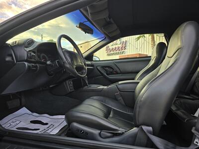 1995 Chevrolet Camaro Z28   - Photo 2 - San J Uan, TX 78589