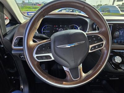 2019 Chrysler Pacifica Limited  eHybrid - Photo 27 - San J Uan, TX 78589