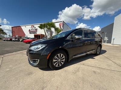 2019 Chrysler Pacifica Hybrid Limited   - Photo 1 - San J Uan, TX 78589