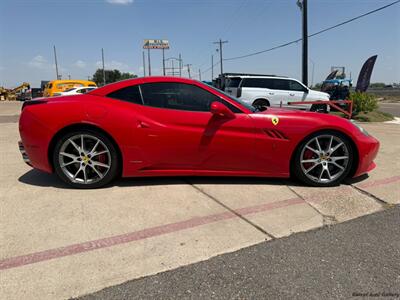 2012 Ferrari California   - Photo 12 - San Juan, TX 78589