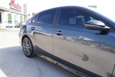 2024 Kia Forte GT-Line   - Photo 18 - San J Uan, TX 78589